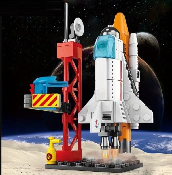 8-in-1 Space Rocket & Station Blocks – Educational Toy for Boys & Girls